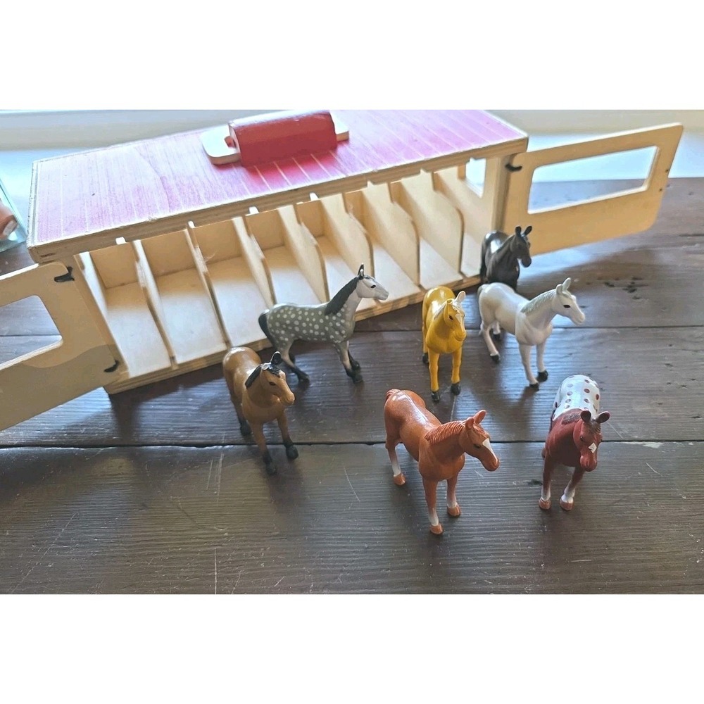 Melissa & Doug Take Along Show-Horse Wooden Stable Play Set W/7 horses